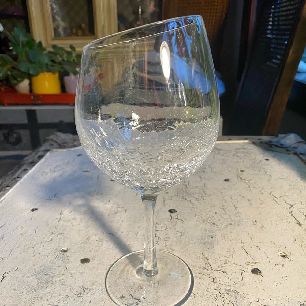 Pier 1 Crackle Angled Red Wine Goblet 18 oz